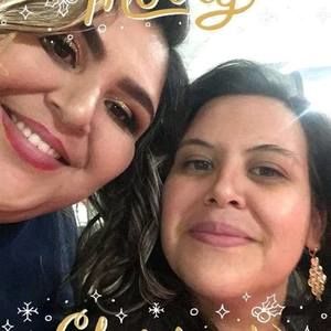 Meet your Posher, Alejandra